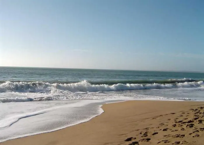 Maisonnet à Deux Pas Des Commerces Et 400m De La Plage, - Fr-1-476-129 Hébergement de vacances La Faute-sur-Mer